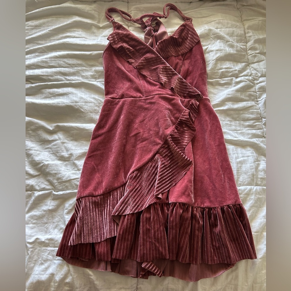 POL Dusty Rose Asymmetrical Velvet Ruffle Dress